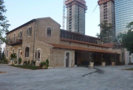 מבנה המזקקה, לאחר סיום עבודות השימור והתאמה לשימוש מסחרי